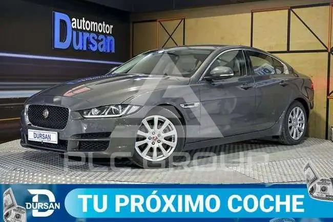 2016 Jaguar XE