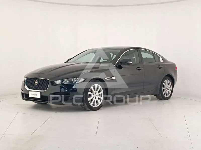 2016 Jaguar XE