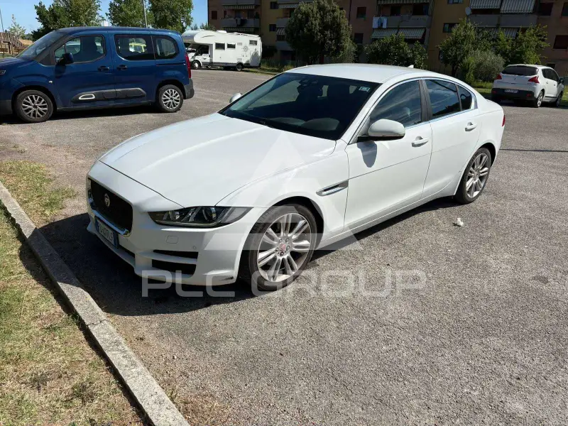 2016 Jaguar XE