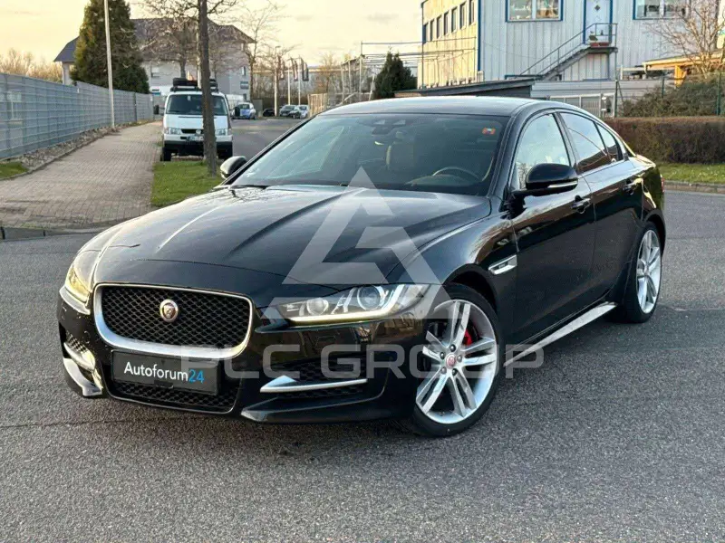 2016 Jaguar XE