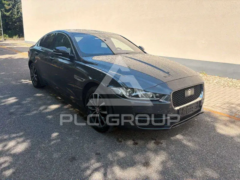 2016 Jaguar XE