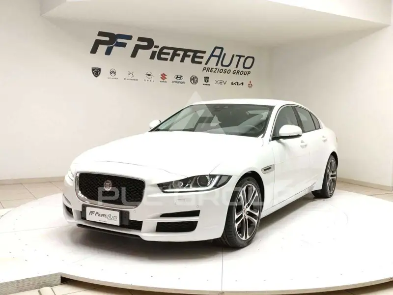 2016 Jaguar XE