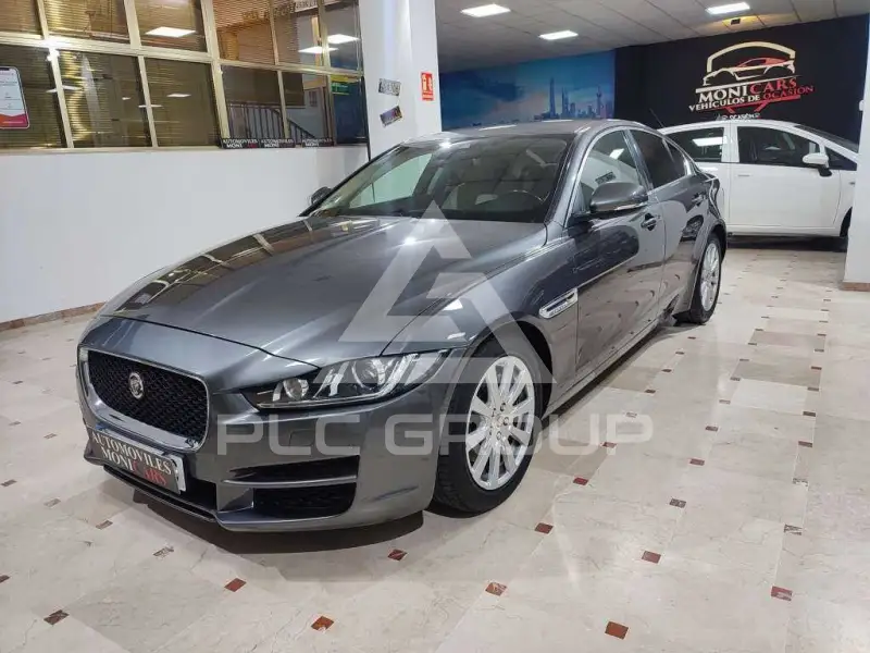 2016 Jaguar XE