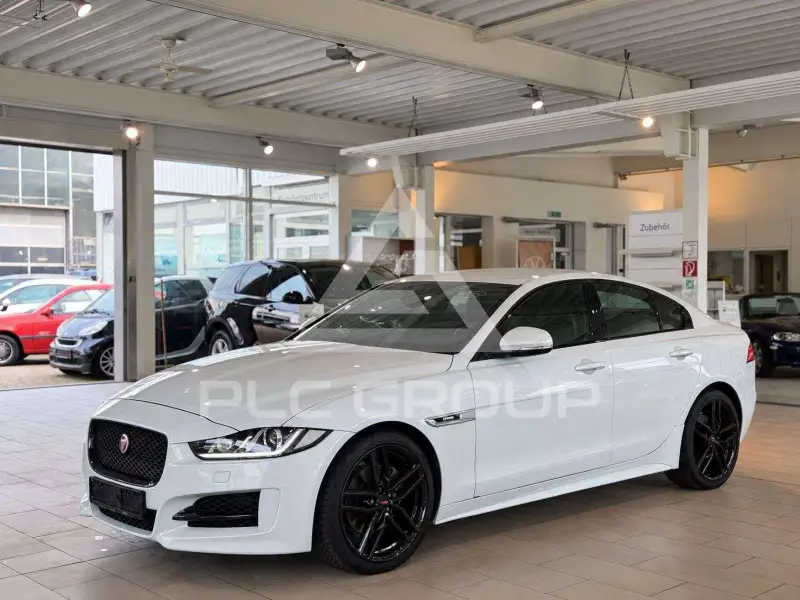 2016 Jaguar XE