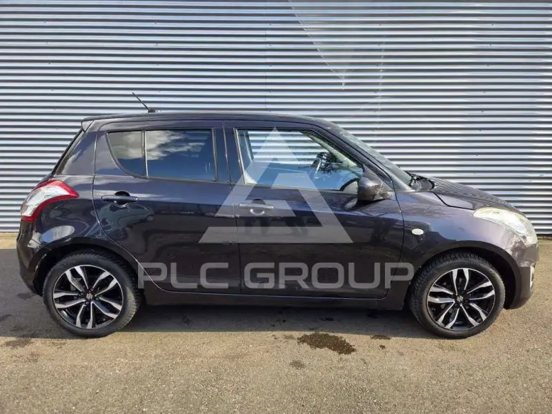 2016 Suzuki SWIFT