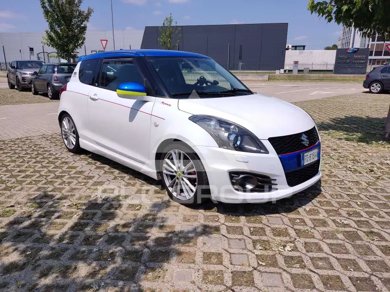 2016 Suzuki SWIFT