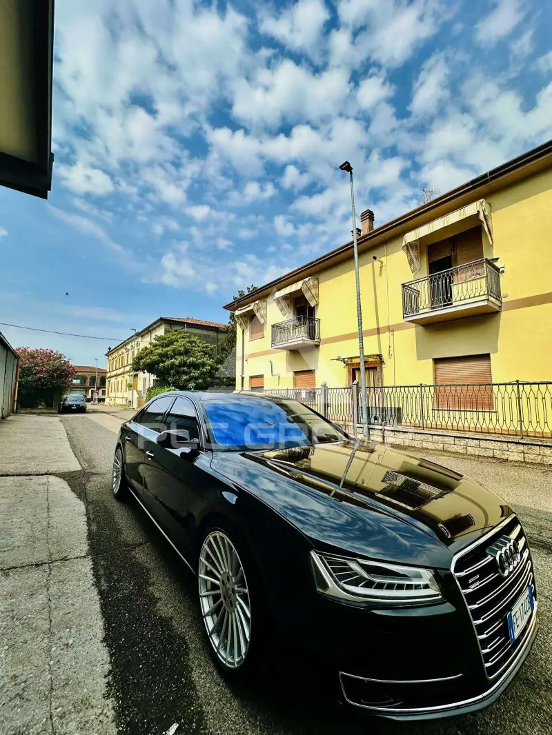 2016 Audi A8