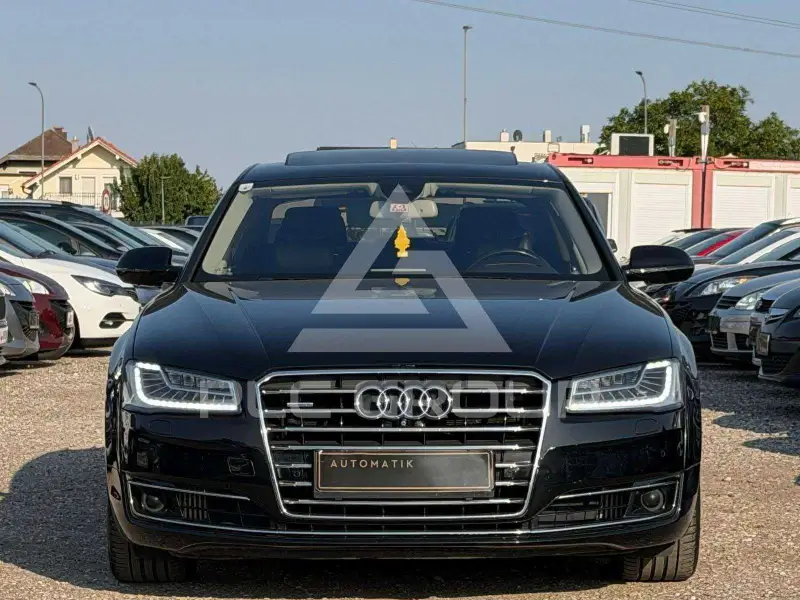2016 Audi A8