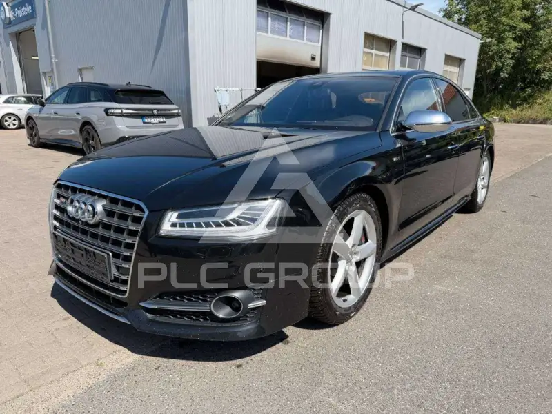 2016 Audi S8
