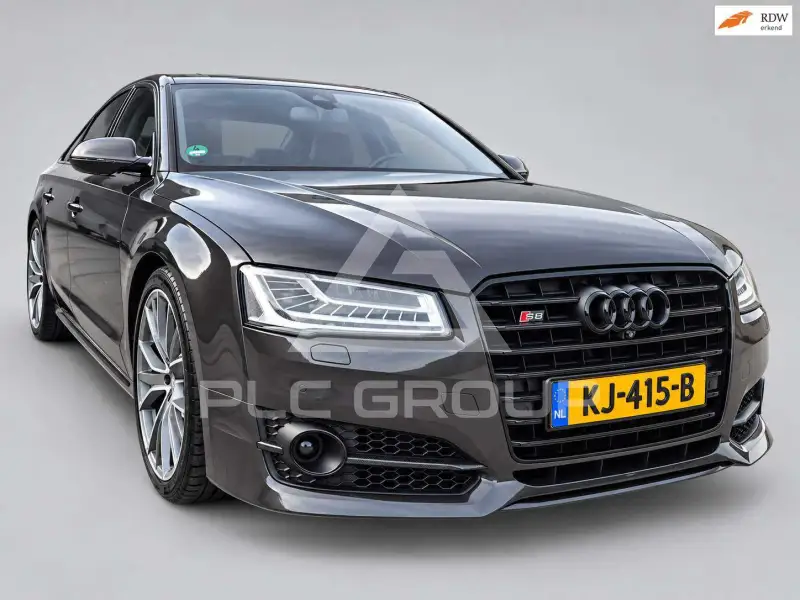 2016 Audi S8