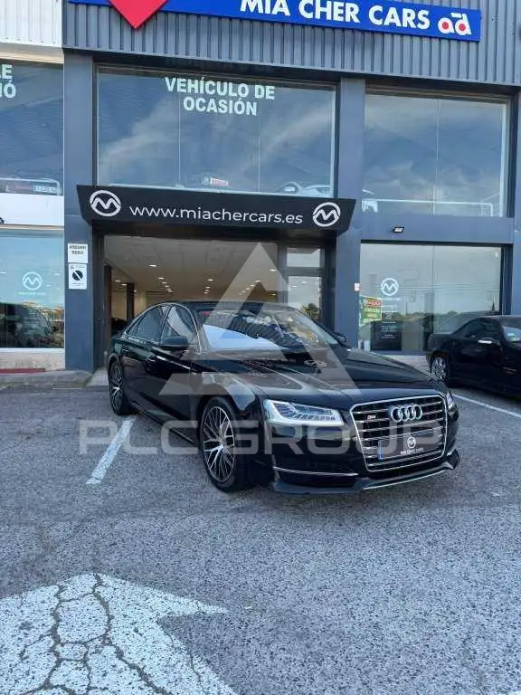 2016 Audi S8