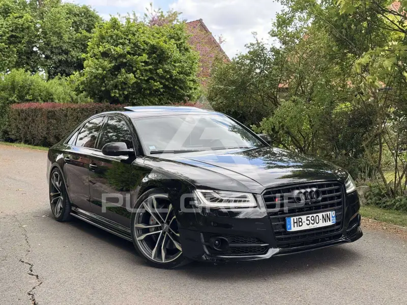 2016 Audi S8