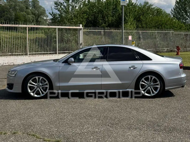 2016 Audi S8