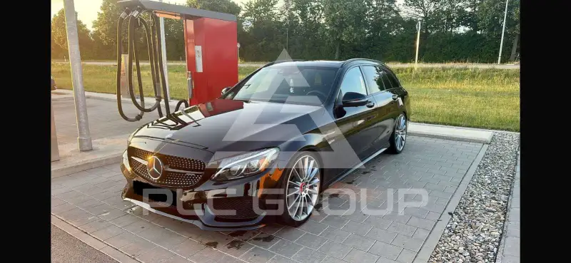 2016 Mercedes Benz C 400