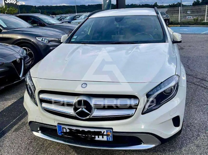 2016 Mercedes Benz 200