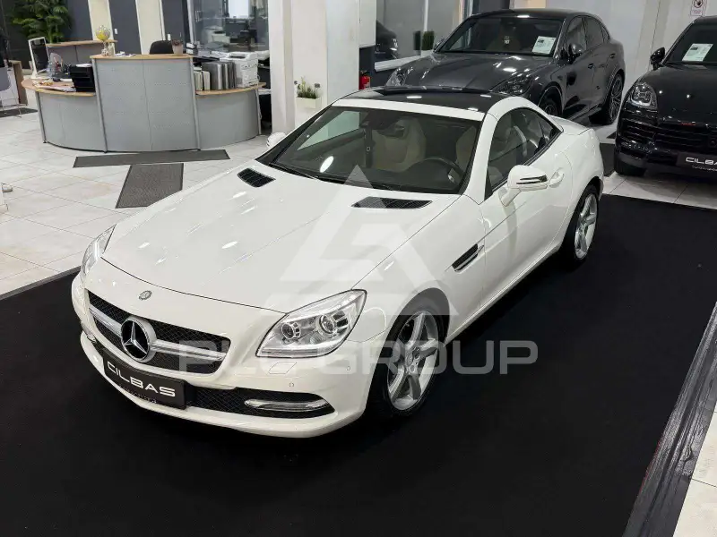 2016 Mercedes Benz SLK 200