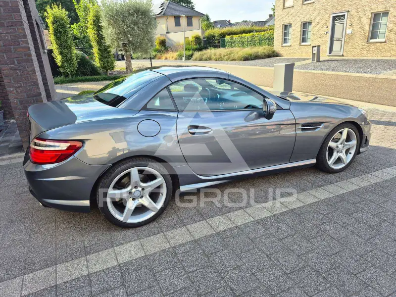 2016 Mercedes Benz SLK 200