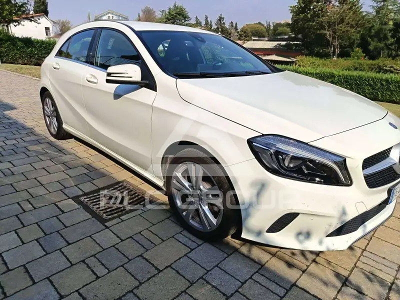 2016 Mercedes Benz A 180