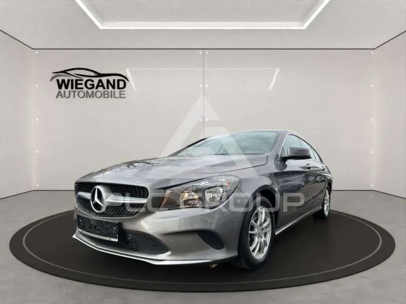 2016 Mercedes Benz CLA 200