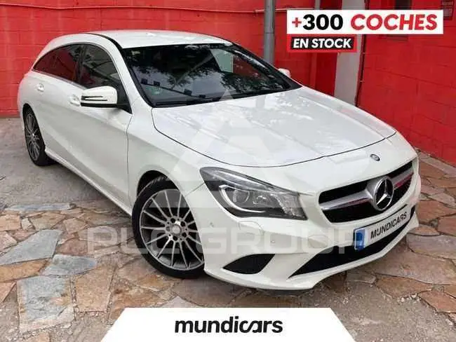 2016 Mercedes Benz CLA 220