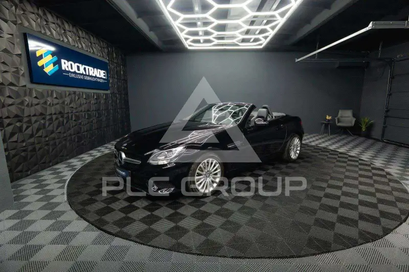 2016 Mercedes Benz SLC 200