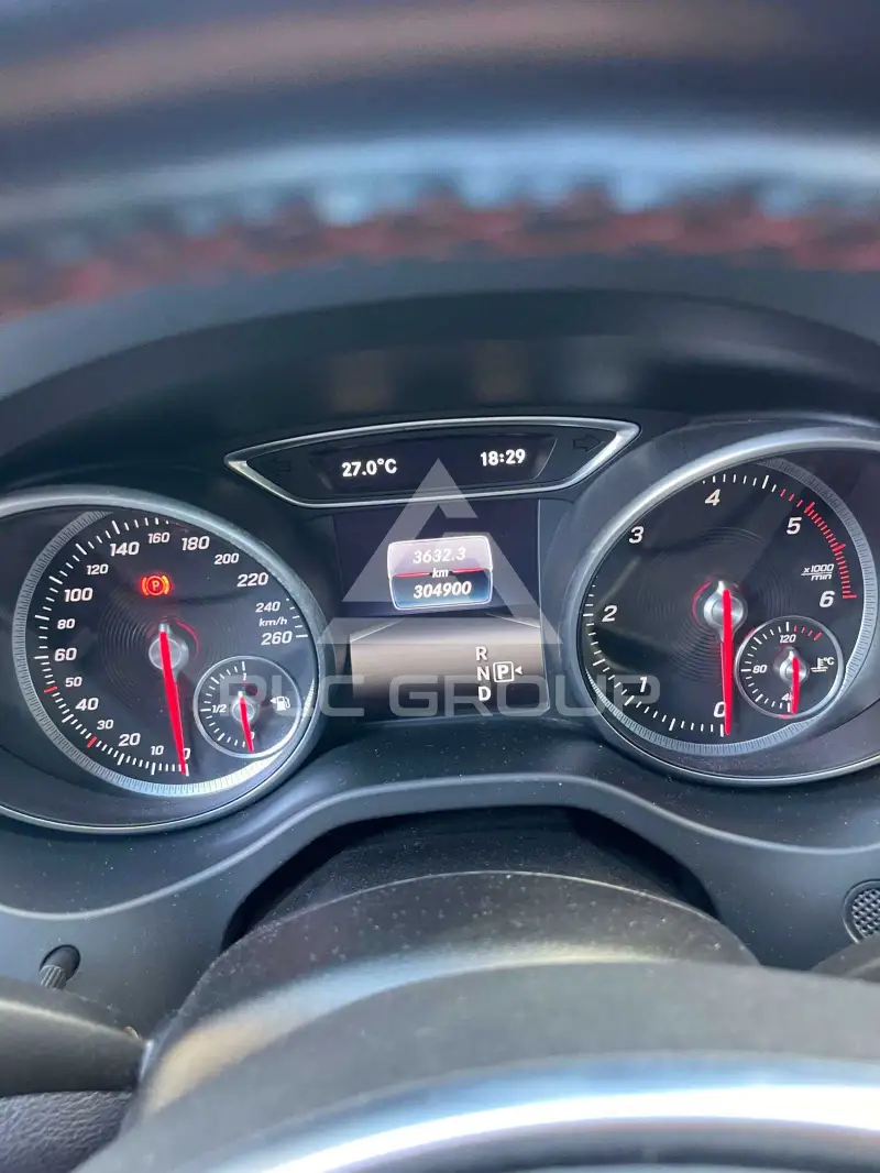 2016 Mercedes Benz 220