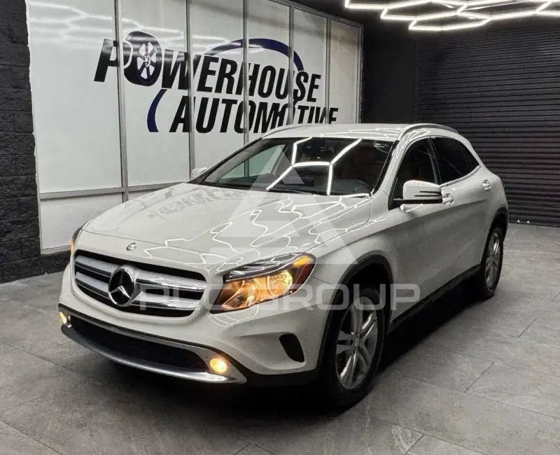 2016 Mercedes Benz GLA 250