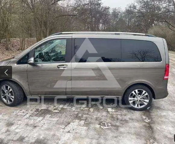 2016 Mercedes Benz V 220