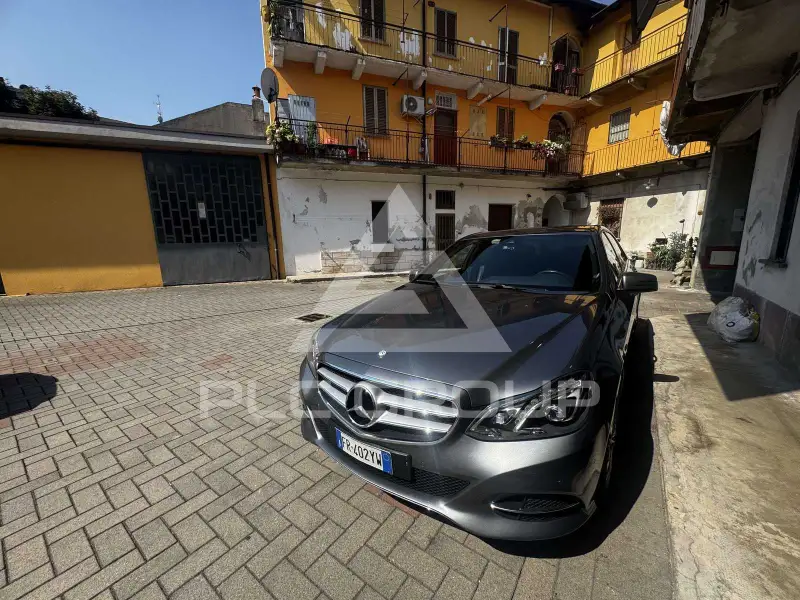 2016 Mercedes Benz E 200