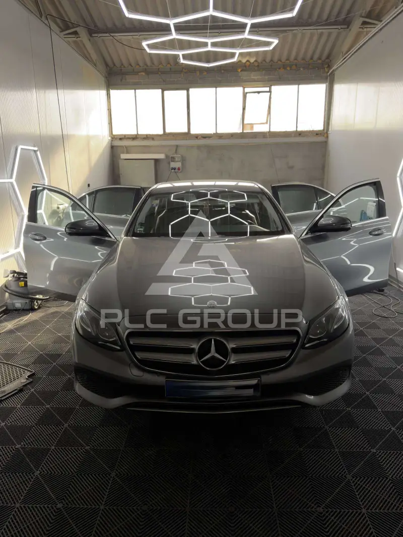 2016 Mercedes Benz E 220