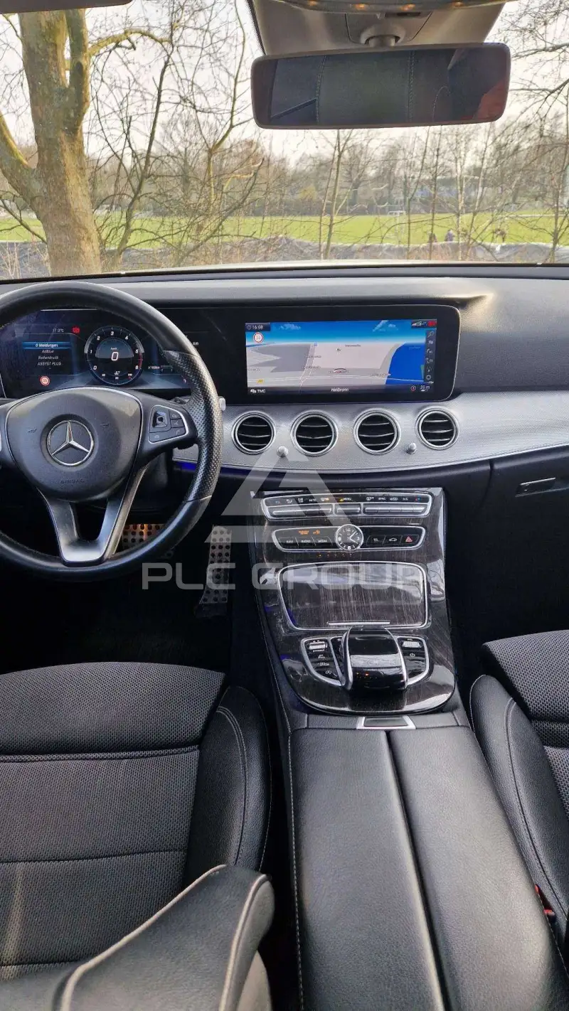 2016 Mercedes Benz E 220