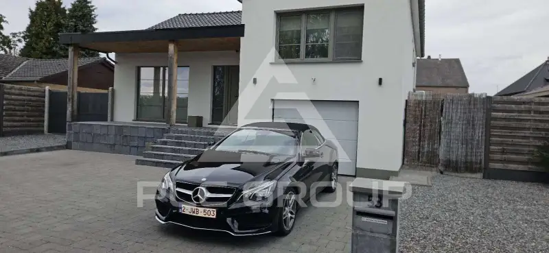 2016 Mercedes Benz E 220