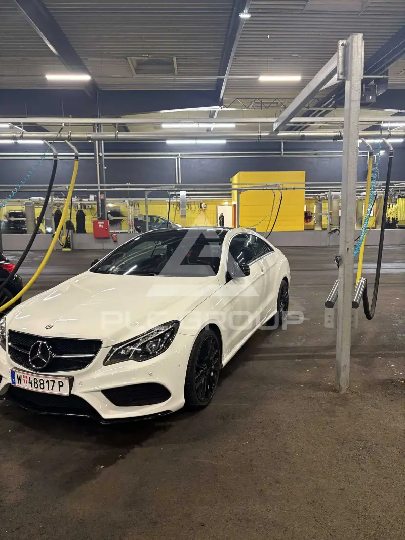 2016 Mercedes Benz E 220