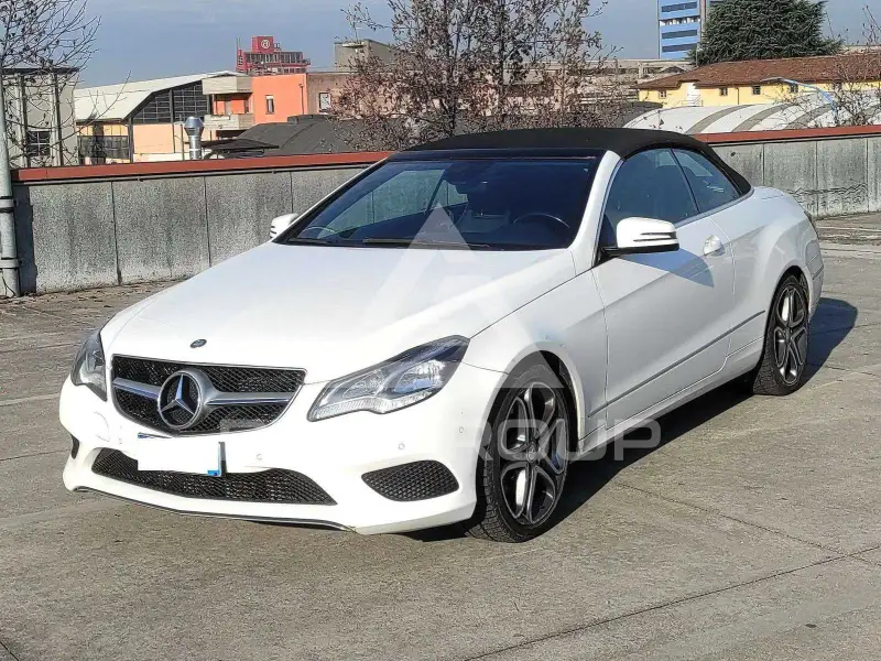 2016 Mercedes Benz E 220