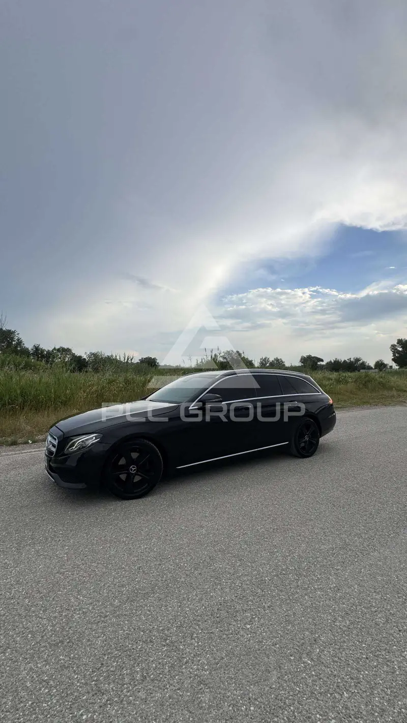 2016 Mercedes Benz E 220