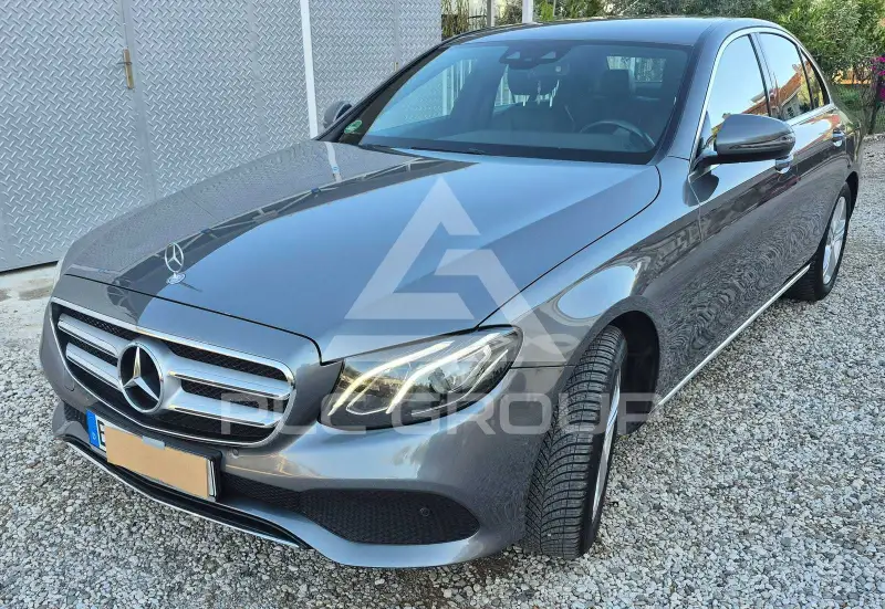 2016 Mercedes Benz E 220