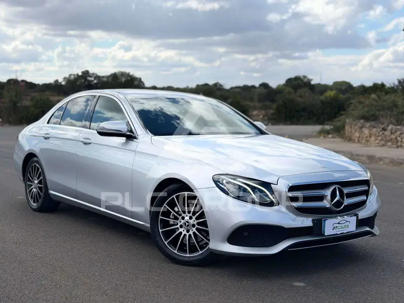 2016 Mercedes Benz E 220