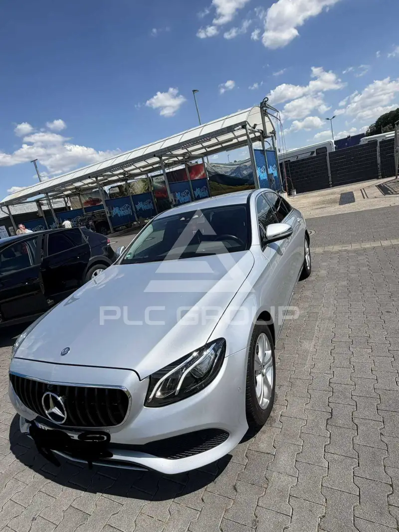 2016 Mercedes Benz E 220