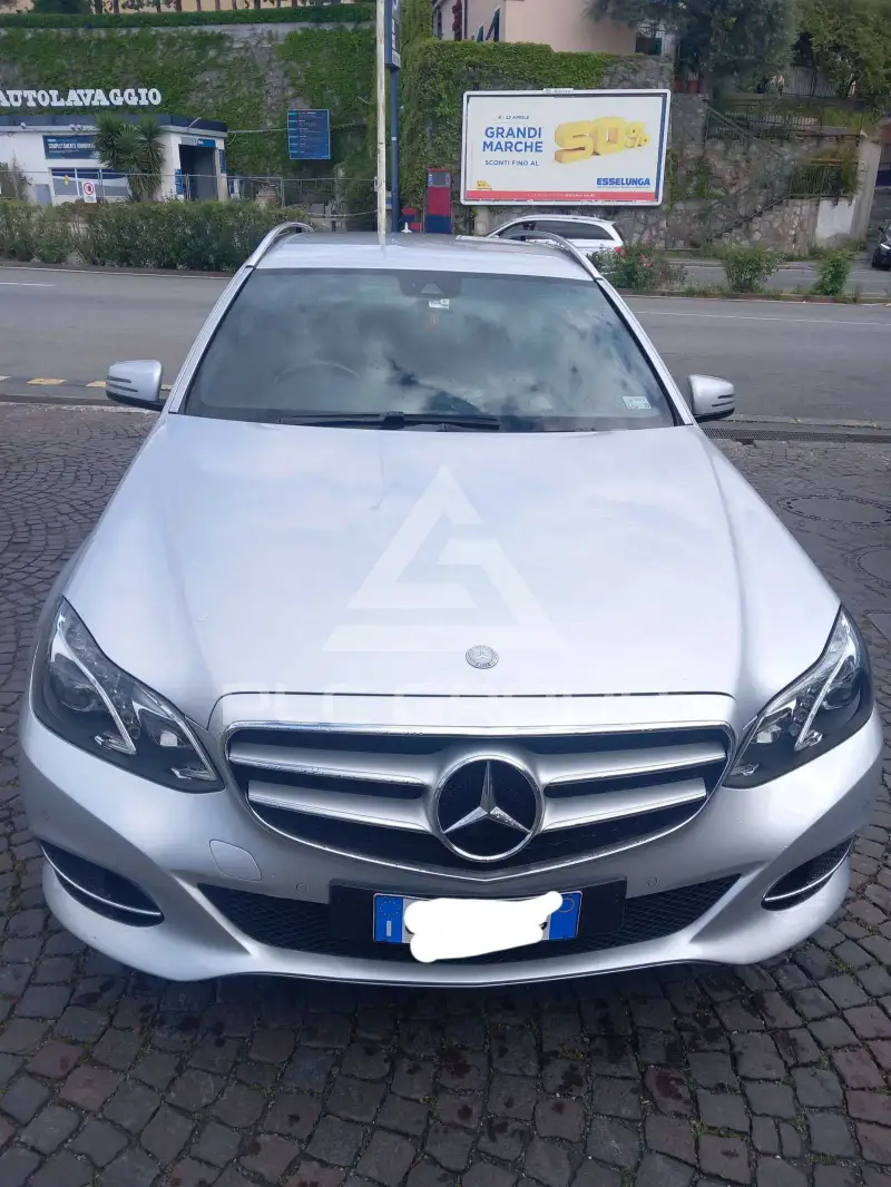 2016 Mercedes Benz E 220