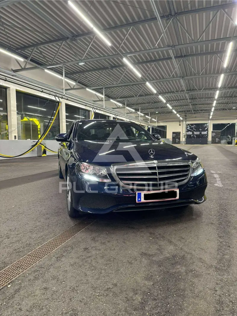 2016 Mercedes Benz E 220