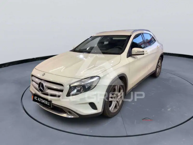 2016 Mercedes Benz GLA 220
