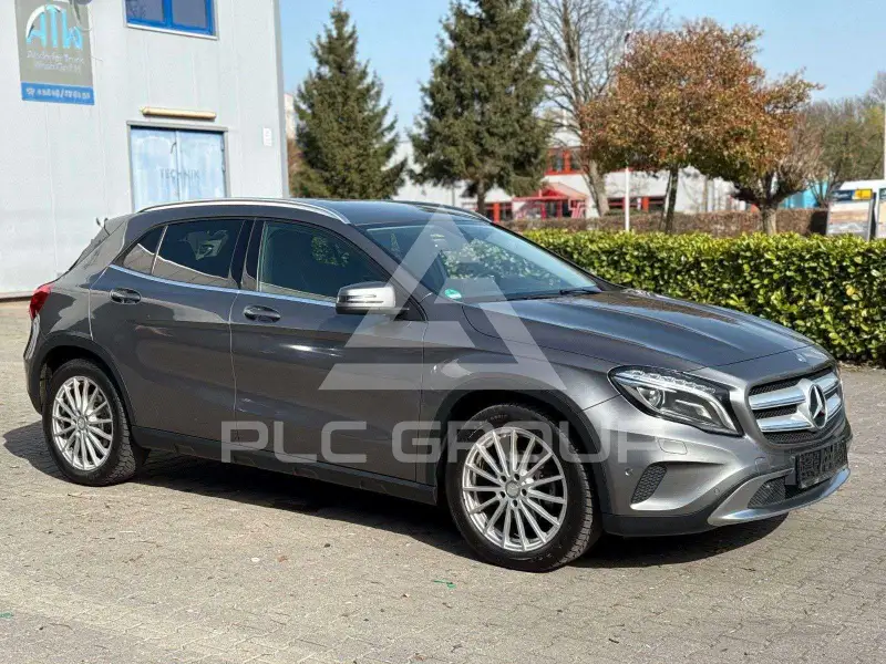 2016 Mercedes Benz GLA 220