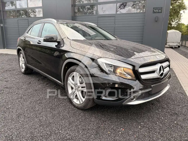 2016 Mercedes Benz GLA 220