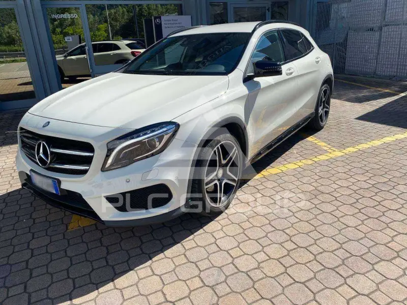2016 Mercedes Benz GLA 220
