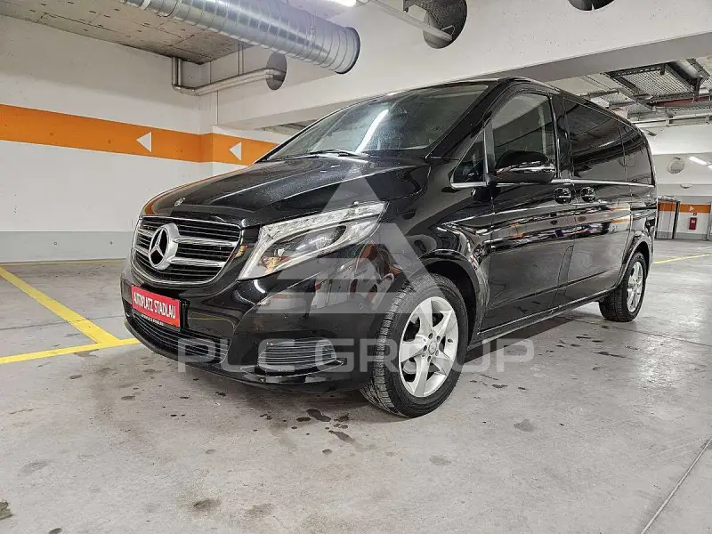 2016 Mercedes Benz V 220