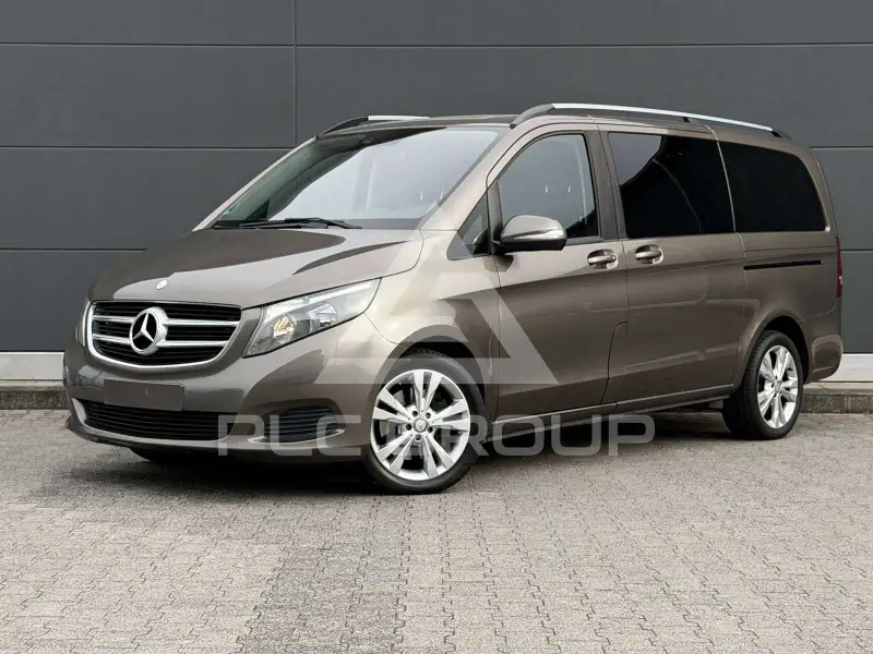 2016 Mercedes Benz V 220