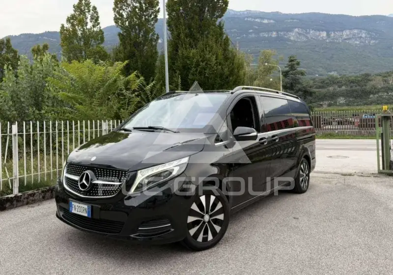 2016 Mercedes Benz V 220
