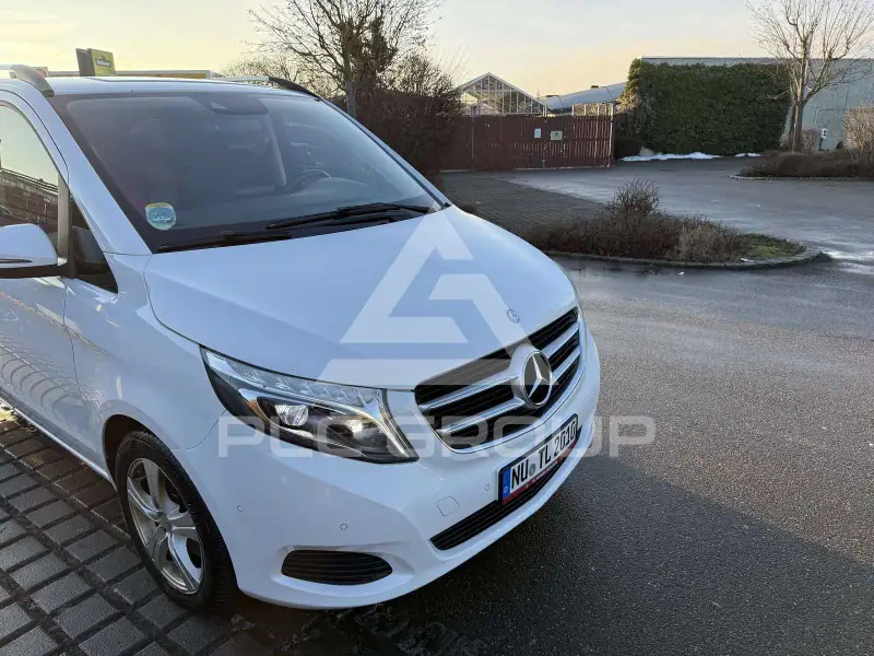 2016 Mercedes Benz V 220
