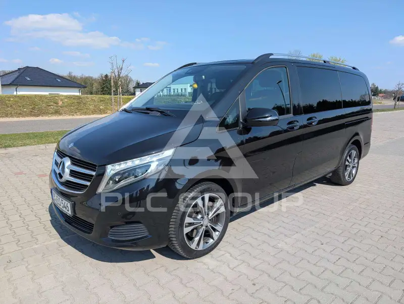 2016 Mercedes Benz V 220