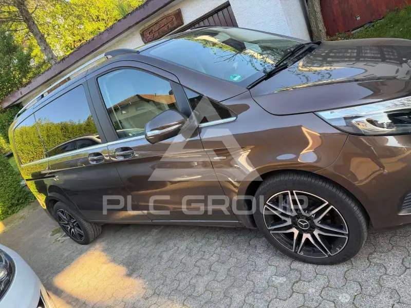 2016 Mercedes Benz V 220